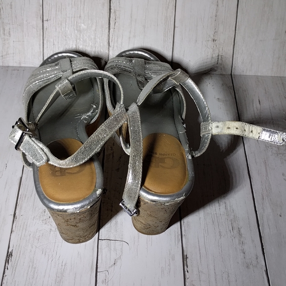 FINAL -- Donating soon!!! Peeling Silver Gianni Bini Cork Wedge Sandals - Picture 8 of 12